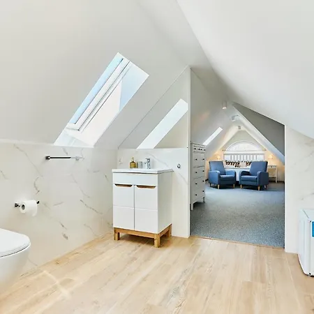 Astoria Bed & Breakfast