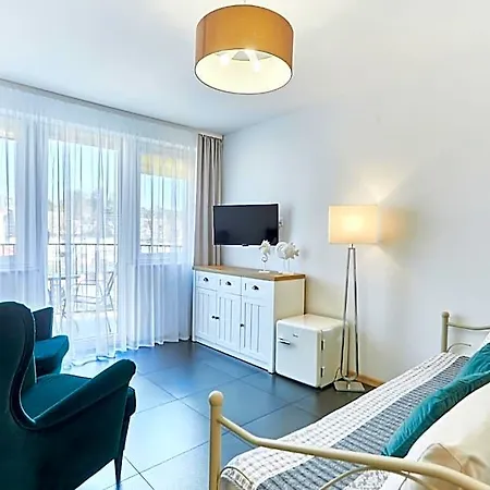 B&B Astoria