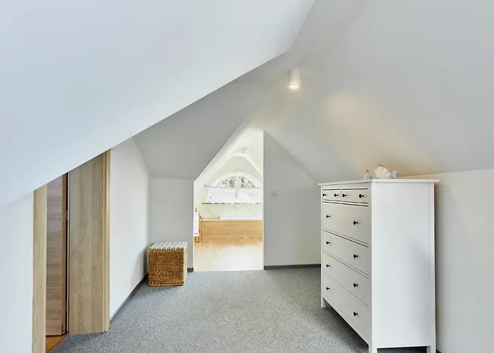 Astoria Bed & Breakfast 3*