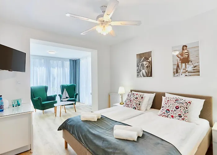 Bed & Breakfast Astoria 3*